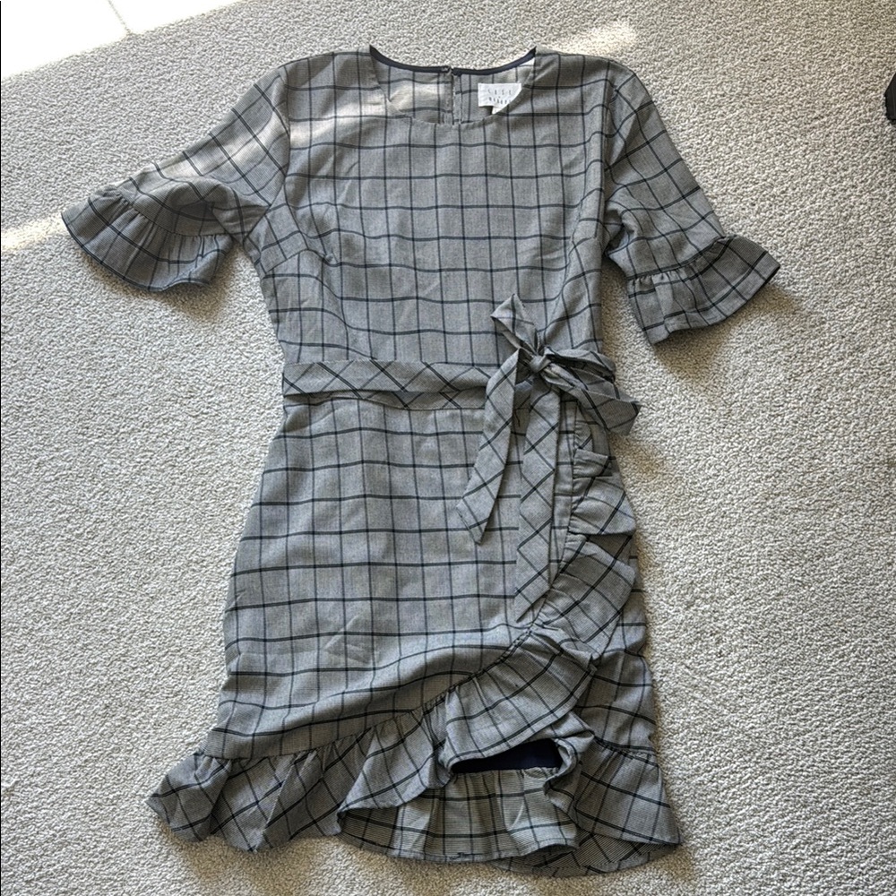 3 for $25 ❤️ // Lost & Wander Gray Plaid Ruffle Dress